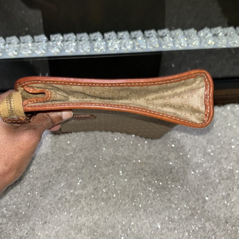 Celine wristlet/clutch!  10.5 inches x 8 inches!   Zippered closure. - Picture 4 of 9